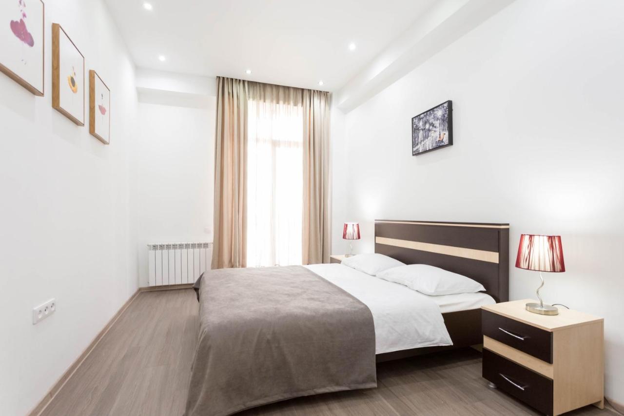 Apartment In The City Center Lll Tbilissi Extérieur photo